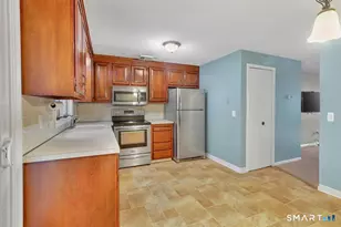 3 St Marc Cir, South Windsor, CT 06074 - Photo 7
