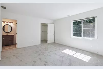 14 South Street #12, Danbury, CT 06810 - Photo 17