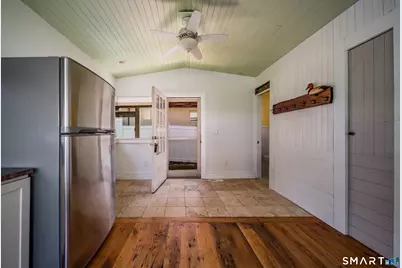 9 First Avenue, Branford, CT 06405 - Photo 17