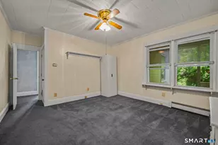 395 N Main St, Manchester, CT 06042 - Photo 9