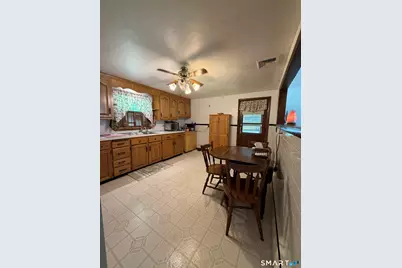 104 Maloney Court, Winchester, CT 06098 - Photo 11