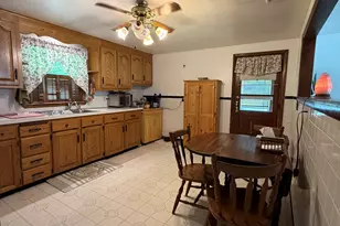 104 Maloney Ct, Winchester, CT 06098 - Photo 11
