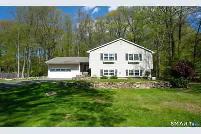 116 Carriage Drive, Avon, CT 06001 - Photo 1