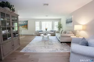 116 Carriage Dr, Avon, CT 06001 - Photo 3