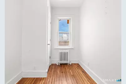 1735 Central Avenue, Bridgeport, CT 06610 - Photo 13