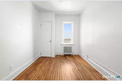 1735 Central Avenue, Bridgeport, CT 06610 - Photo 15