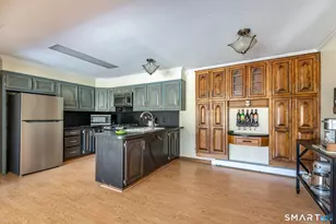 9 Delno Dr, Danbury, CT 06811 - Photo 9