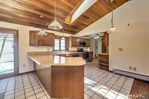 181 Bryan Hill Rd, Milford, CT 06460 - Photo 19