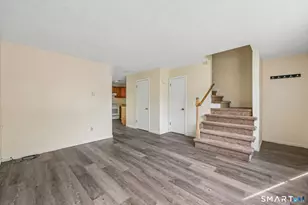54 Buckridge Rd, Waterbury, CT 06704 - Photo 11
