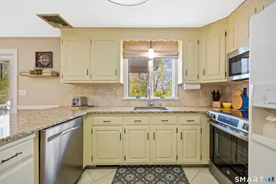 66 Luciano Drive, Southington, CT 06489 - Photo 9
