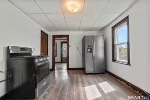 48 Anderson St, Naugatuck, CT 06770 - Photo 3