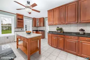 257 Tunxis Ave, Bloomfield, CT 06002 - Photo 9