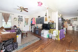 257 Tunxis Ave, Bloomfield, CT 06002 - Photo 37