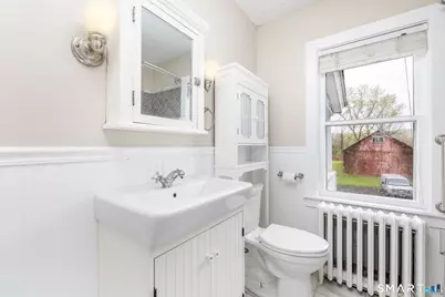 257 Tunxis Avenue, Bloomfield, CT 06002 - Photo 21