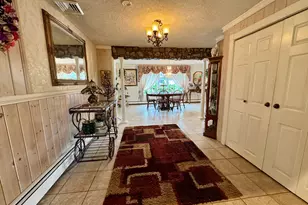 22 Larkspur Dr, Trumbull, CT 06611 - Photo 9