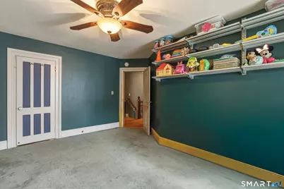 112 Benham Avenue, Bridgeport, CT 06604 - Photo 23