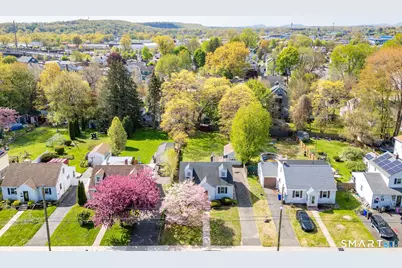 73 Layton Street, West Hartford, CT 06110 - Photo 35