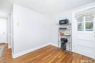 73 Layton St, West Hartford, CT 06110 - Photo 11