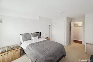 140 Kane St, West Hartford, CT 06119 - Photo 21