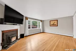 13 Jackson St, Avon, CT 06001 - Photo 5