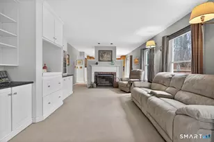 15 Farm Brook Ct, Hamden, CT 06514 - Photo 5