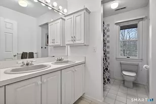 15 Farm Brook Ct, Hamden, CT 06514 - Photo 17