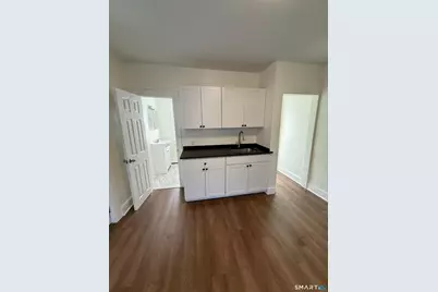 27 Botsford Street #1st Floor, Meriden, CT 06451 - Photo 5