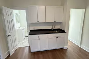 27 Botsford St, Meriden, CT 06451 - Photo 5