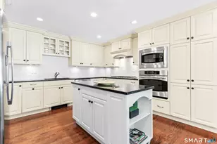 24 Burr School Rd, Westport, CT 06880 - Photo 19