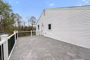 20 Oakridge Rd, Trumbull, CT 06611 - Photo 25
