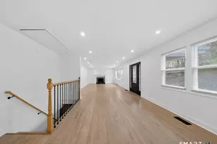 20 Oakridge Rd, Trumbull, CT 06611 - Photo 13