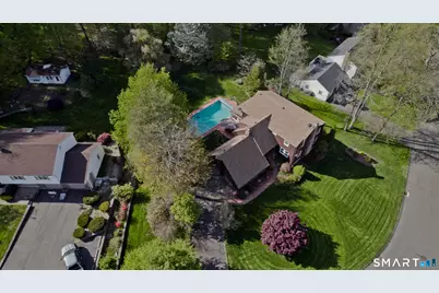 10 Cliffmount Drive, Bloomfield, CT 06002 - Photo 39