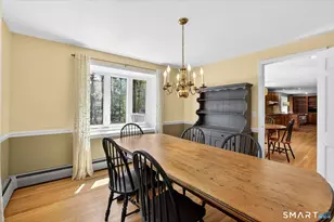 22 Fox Den Rd, Simsbury, CT 06092 - Photo 17