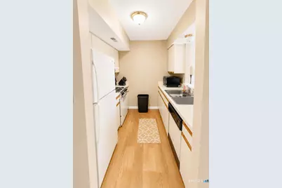 1690 Dixwell Avenue #5, Hamden, CT 06514 - Photo 5