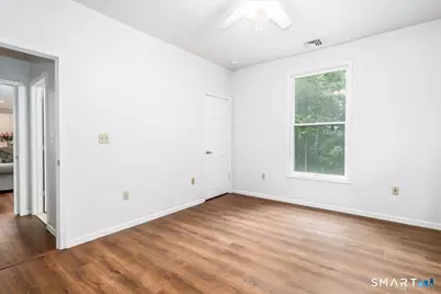 33 Greenknoll Drive, Brookfield, CT 06804 - Photo 11