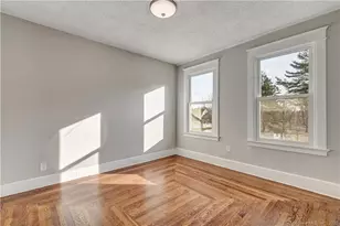 22 Hubinger St, New Haven, CT 06511 - Photo 11