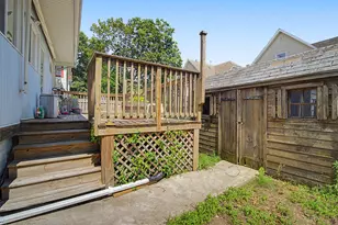 133 E Eaton St, Bridgeport, CT 06604 - Photo 35