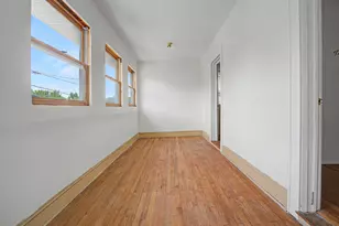 133 E Eaton St, Bridgeport, CT 06604 - Photo 13