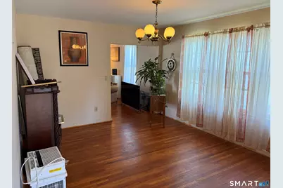 133 East Eaton Street, Bridgeport, CT 06604 - Photo 5