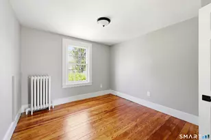 82 West St, Simsbury, CT 06070 - Photo 15