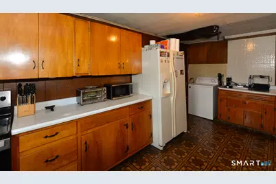 22 Church Street, Seymour, CT 06483 - Photo 5
