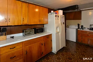 22 Church St, Seymour, CT 06483 - Photo 5