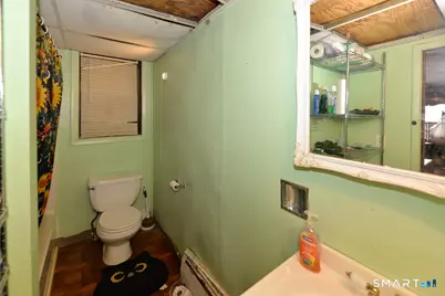 22 Church Street, Seymour, CT 06483 - Photo 7