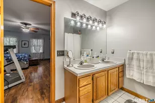 91 Ford St, Ansonia, CT 06401 - Photo 23