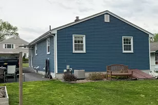 57 Benson St, New Britain, CT 06051 - Photo 3