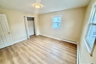 114 Waldorf Ave, Bridgeport, CT 06605 - Photo 5