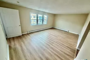 114 Waldorf Ave, Bridgeport, CT 06605 - Photo 3