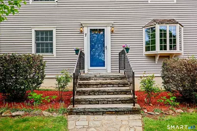 7 Merrill Road, Trumbull, CT 06611 - Photo 3