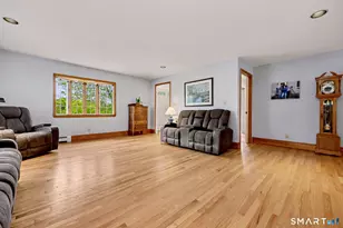 7 Merrill Rd, Trumbull, CT 06611 - Photo 5
