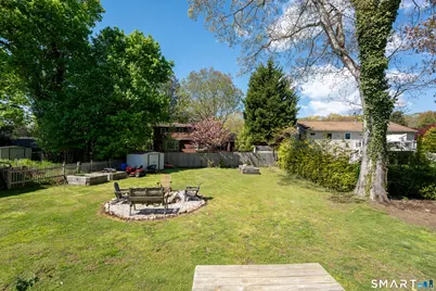 745 Montauk Avenue, New London, CT 06320 - Photo 31